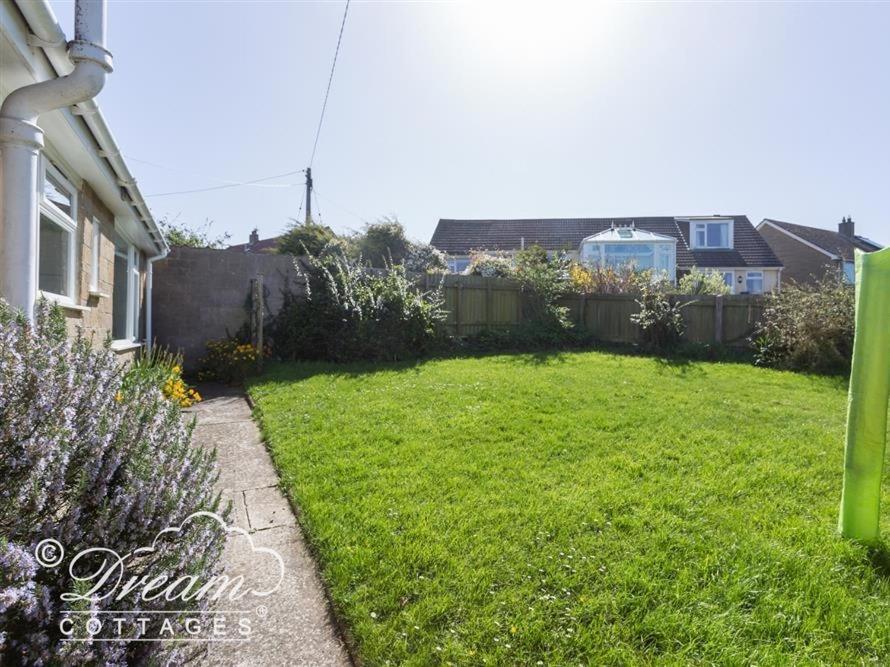 Hillview Bungalow Burton Bradstock Exterior photo